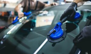 How Do You Choose Best Local Auto Glass Repair Near Me